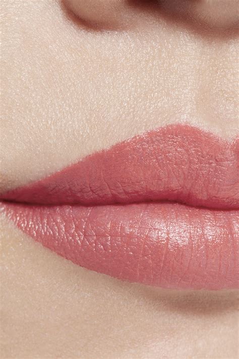 chanel amoureux|chanel rouge allure lip color.